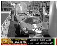 224 Ferrari 330 P4 N.Vaccarella - L.Scarfiotti c - Box Prove (26)